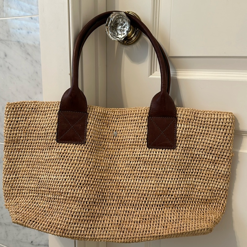 Helen Kaminski Raffia Tote - like new 👜